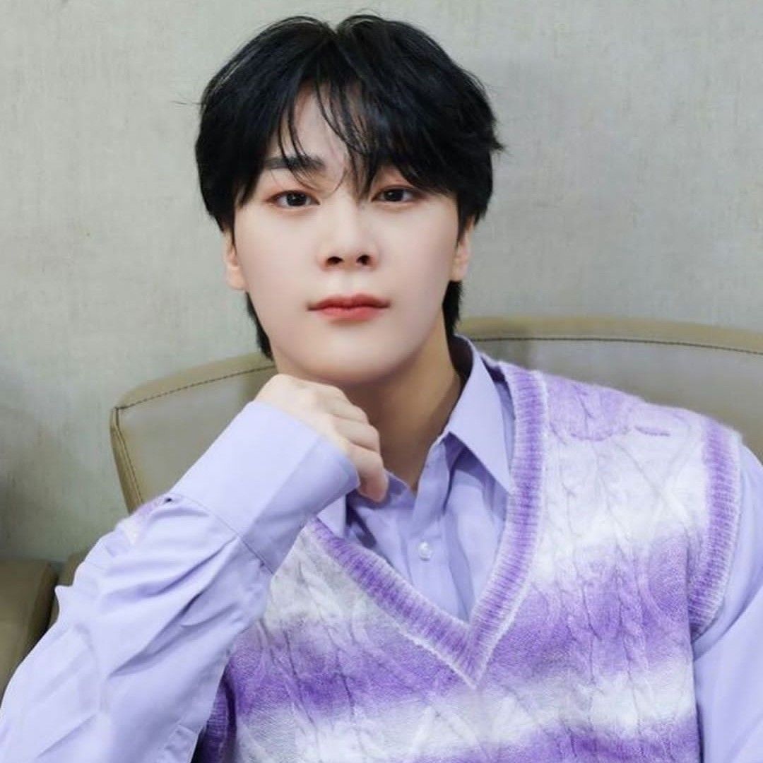 Latest photo of Moonbin (ASTRO)