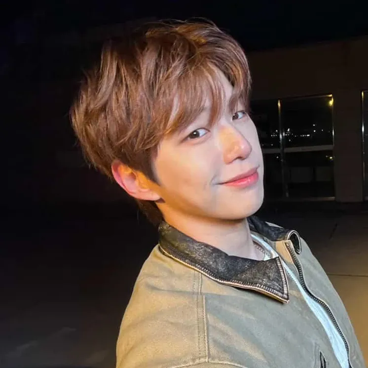 A moment captured by Kang Daniel's fan