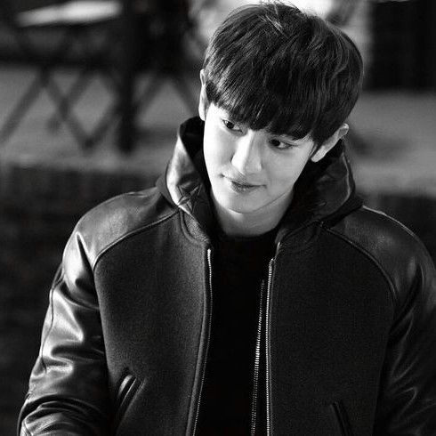 燦烈 (EXO)粉絲拍下的瞬間