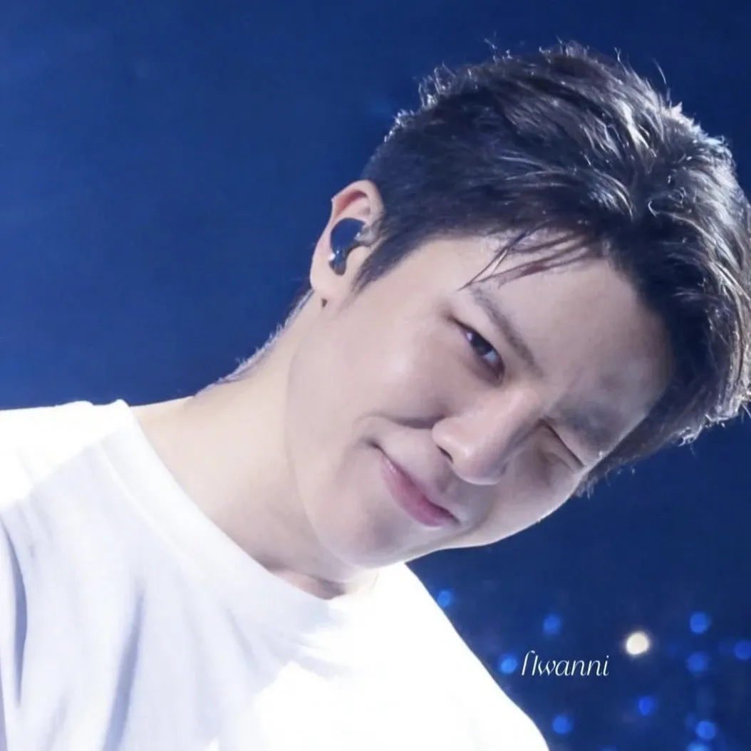 ソ・ジョンファン (TREASURE)の舞台裏ショット