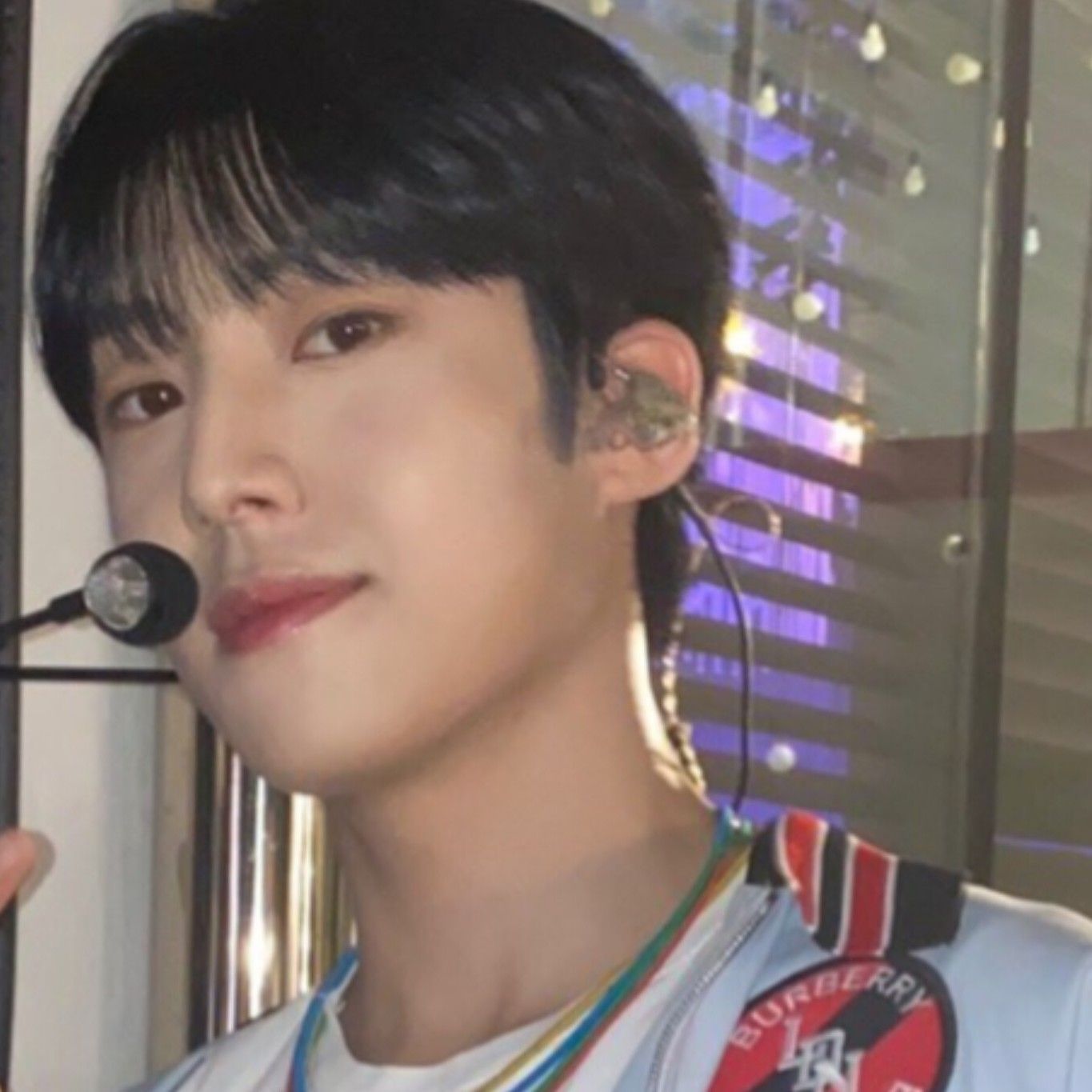 Latest photo of Lee Eunsang (YOUNITE)