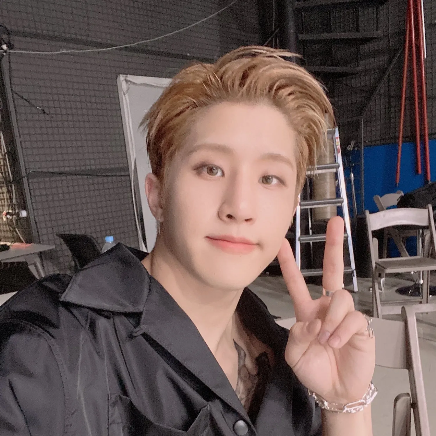 Behind-the-scenes cut of Jinjin (ASTRO)