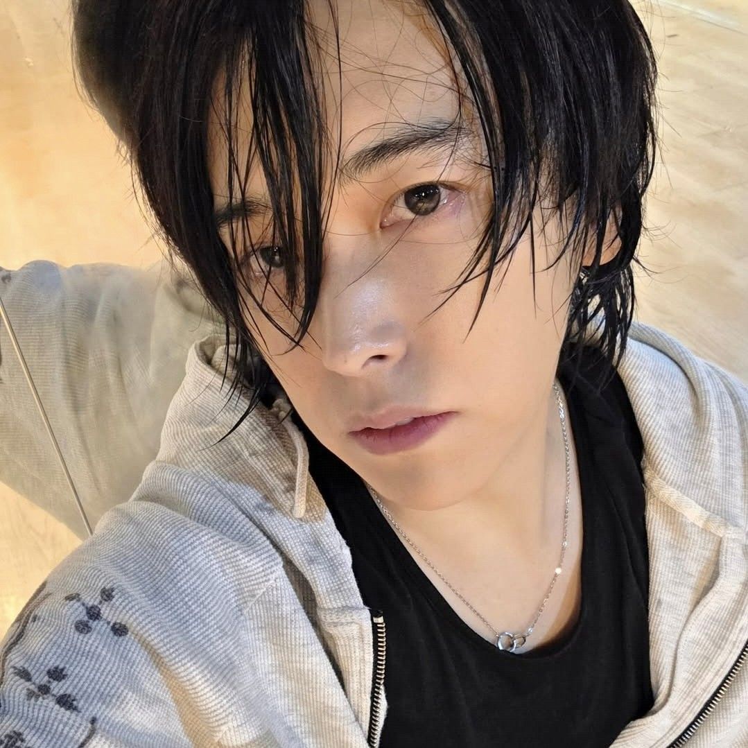 Behind-the-scenes cut of Sungmin (Super Junior)