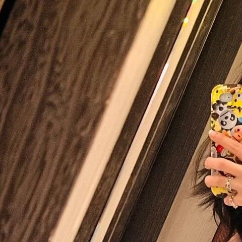 ムンビョル (MAMAMOO)の最新写真