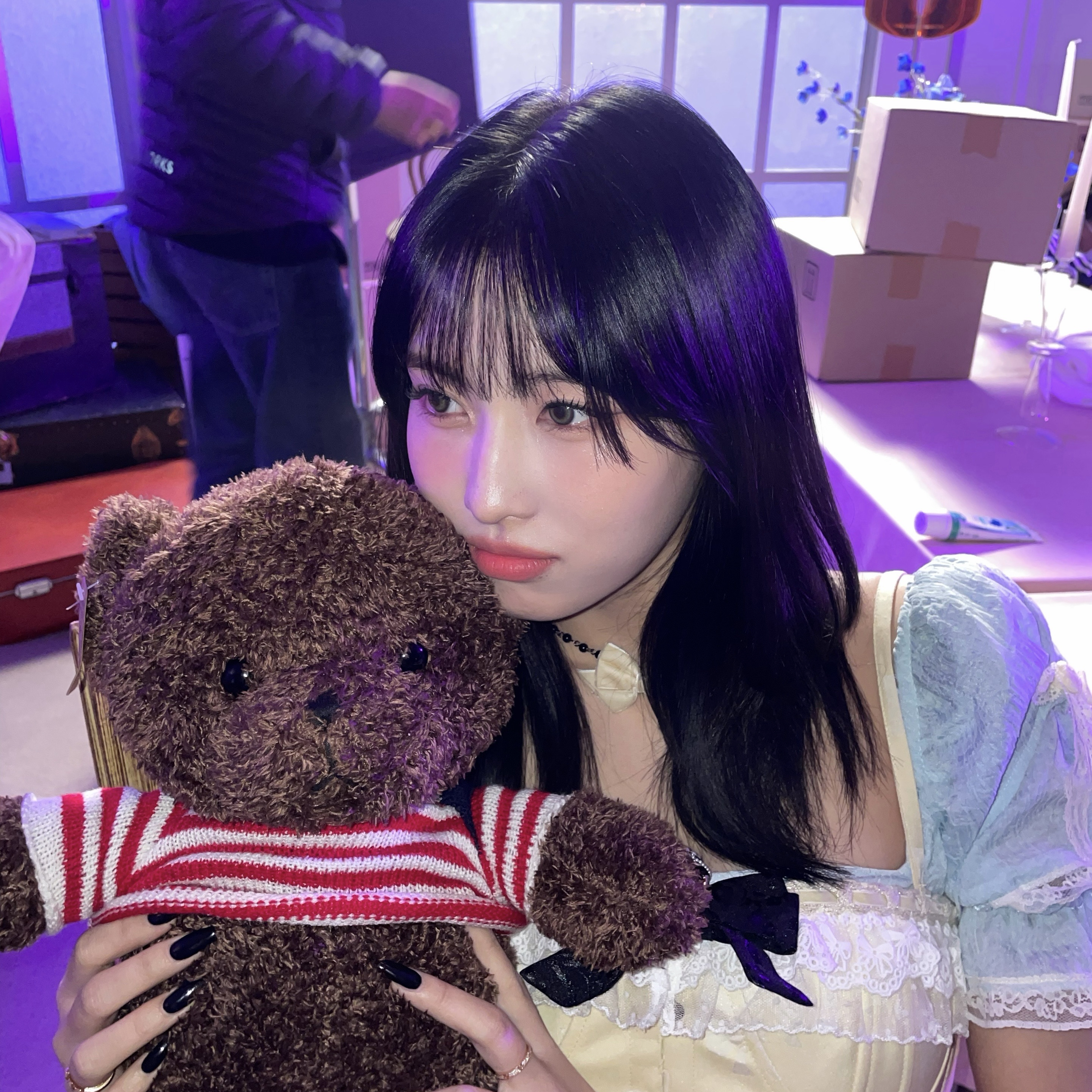 Recent activity shot of Momo (TWICE)