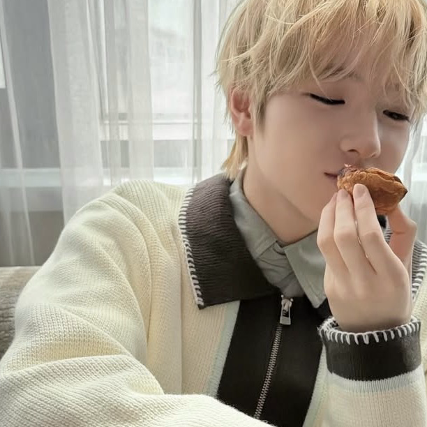 Recent activity shot of Sakuya (NCT WISH)