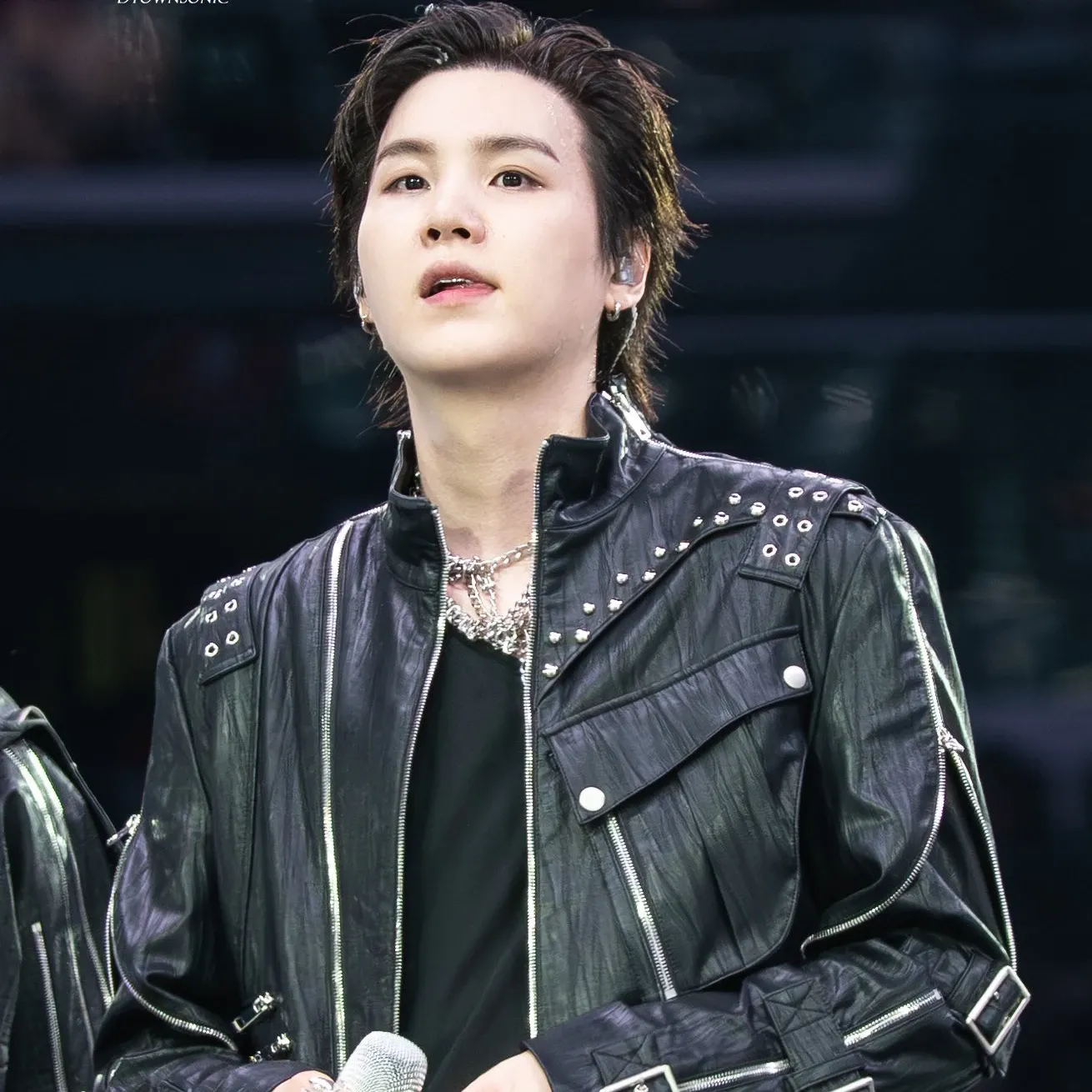 Potret di balik layar SUGA (BTS)