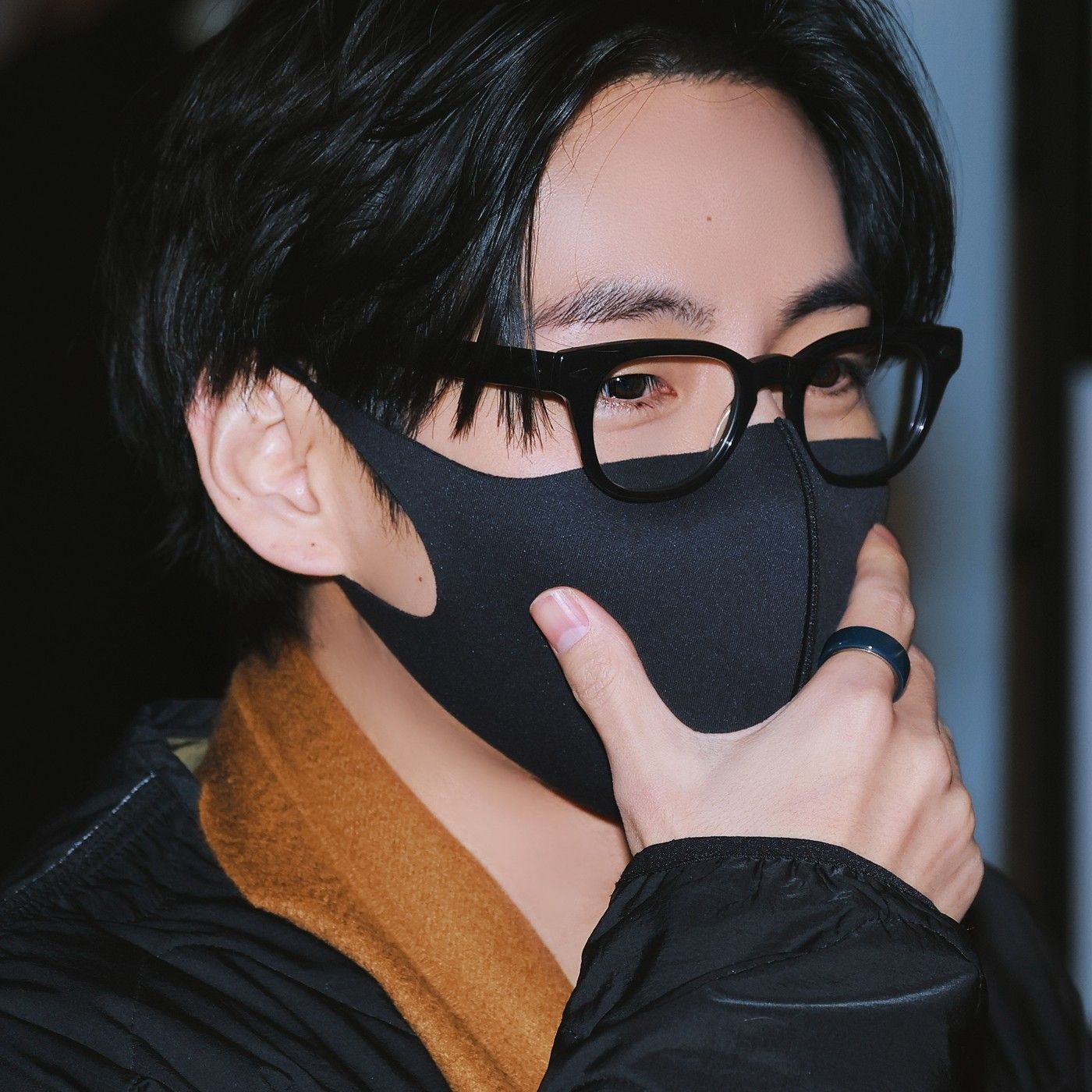 뷔 (방탄소년단) 최근 활동샷