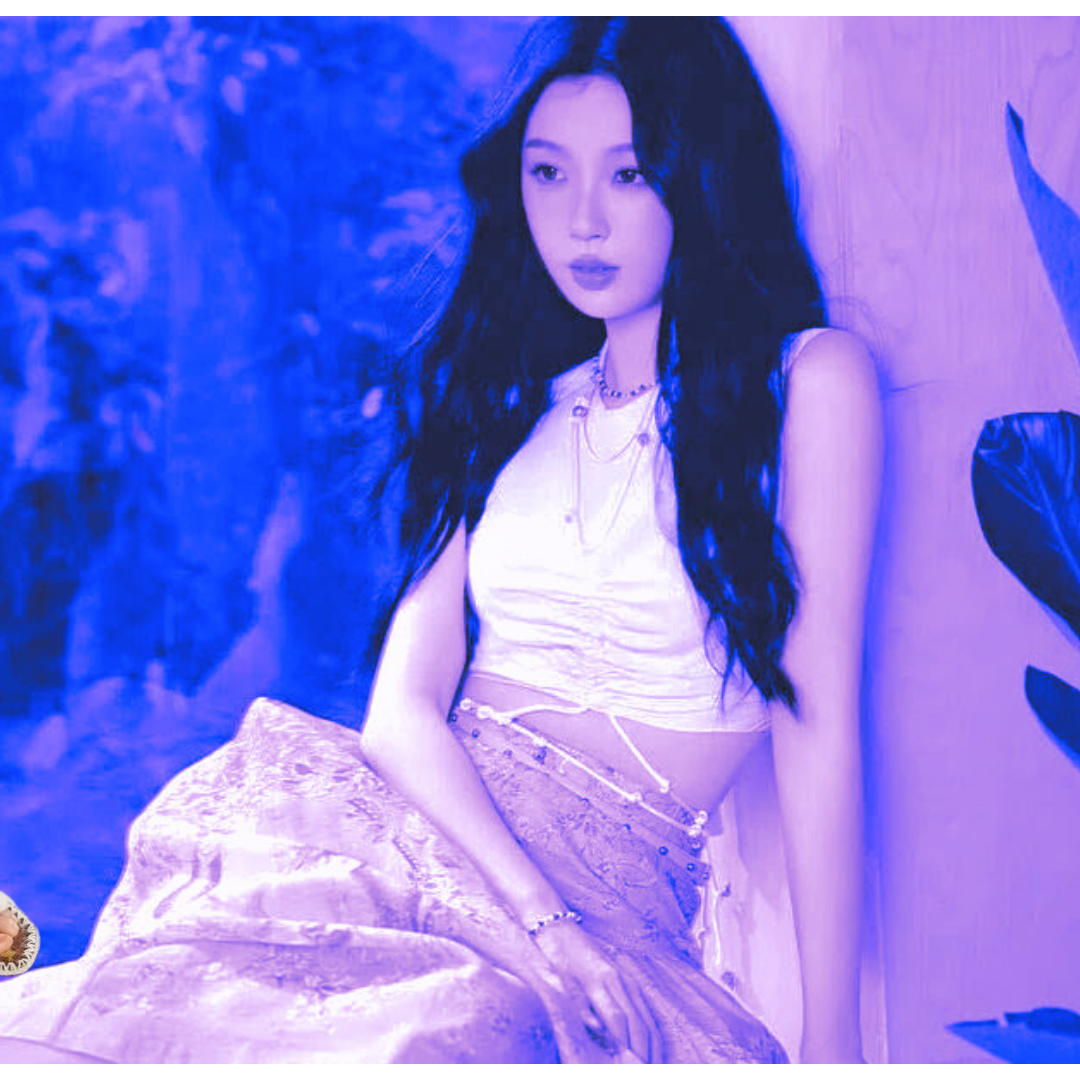 A moment captured by Esther Yu's fan