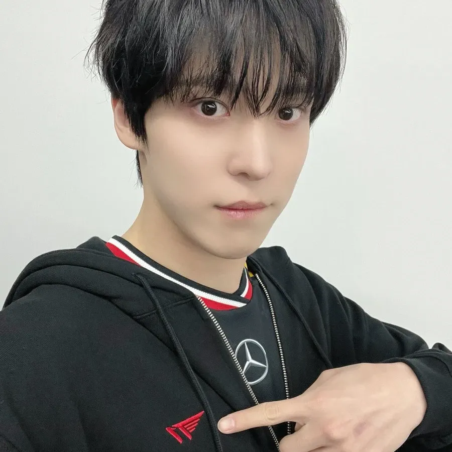 에이티즈의 비하인드 컷