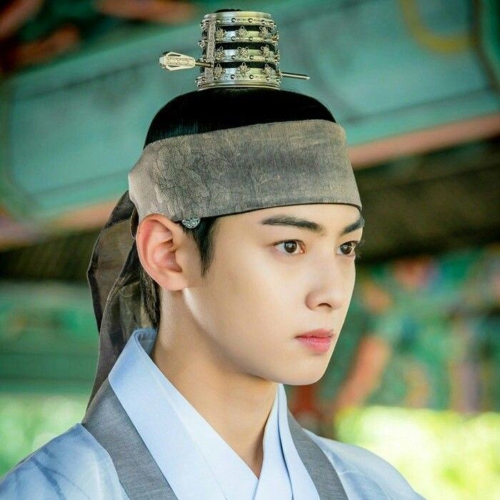 Recent activity shot of Eunwoo (ASTRO)