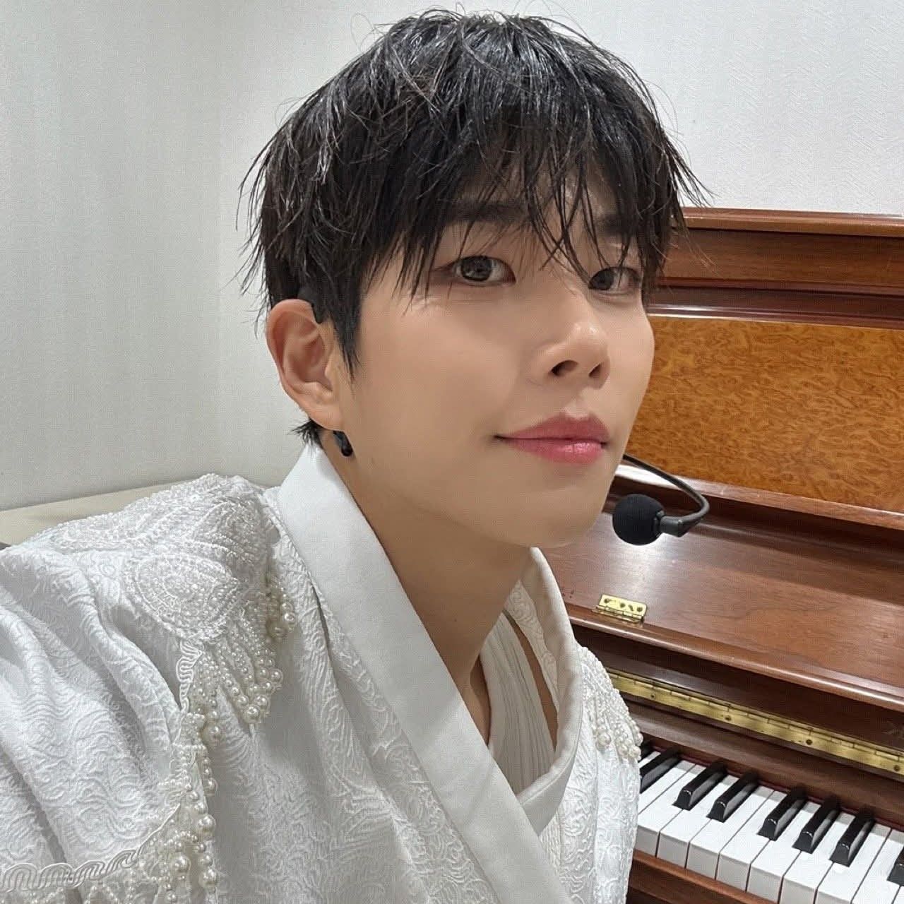 Foto aktivitas terbaru ASTRO