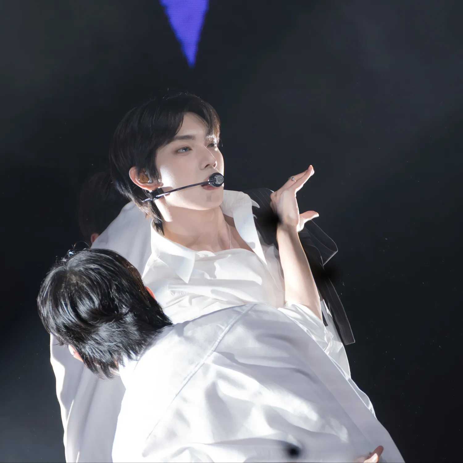 Behind-the-scenes cut of Chuei Liyu