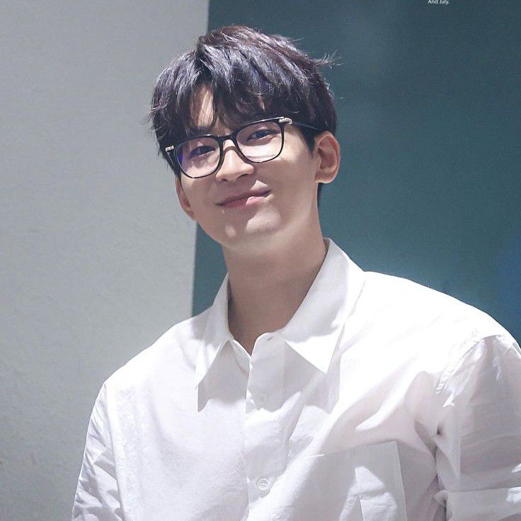Latest photo of Wonwoo (SEVENTEEN)