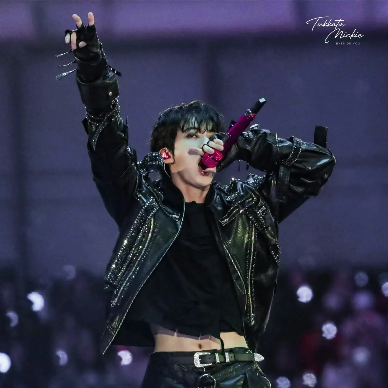 진 (방탄소년단)의 비하인드 컷