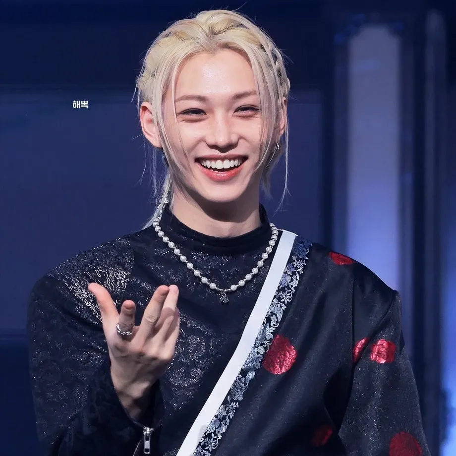 A moment captured by Felix (Stray Kids)'s fan