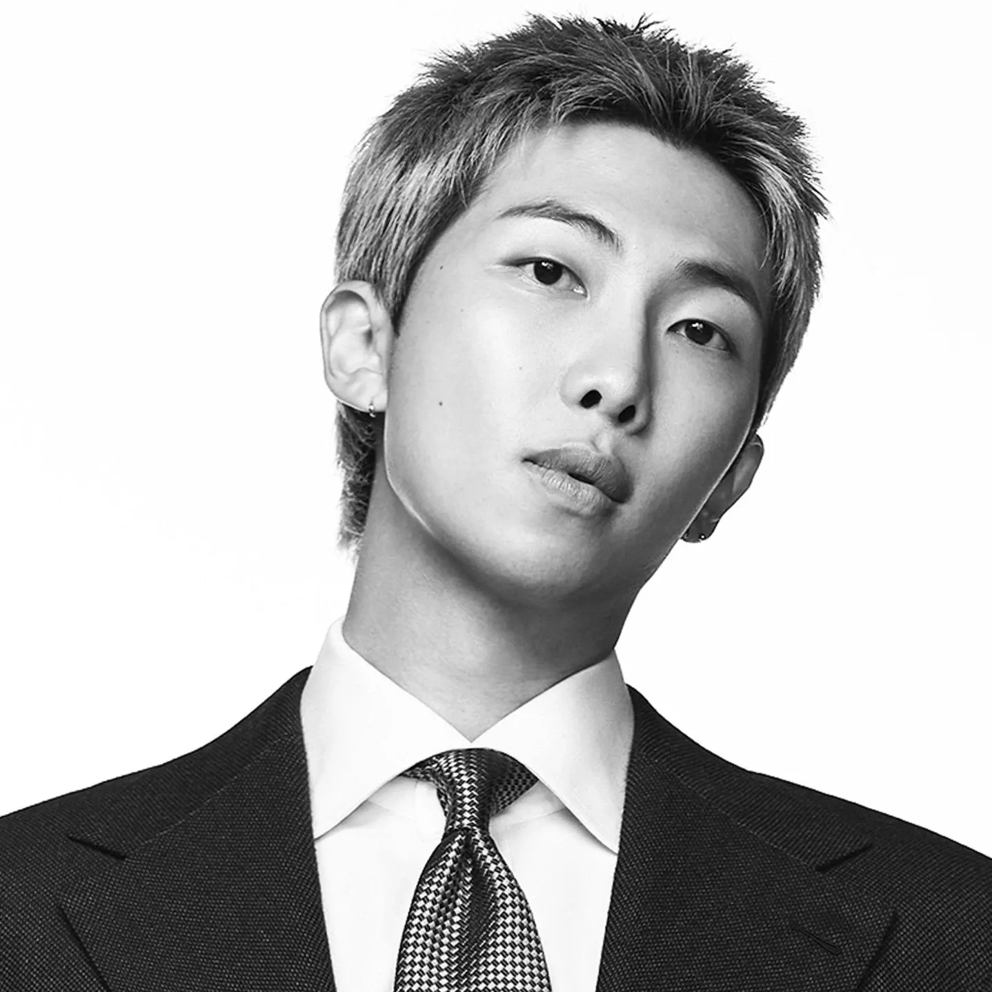 Potret di balik layar RM (BTS)