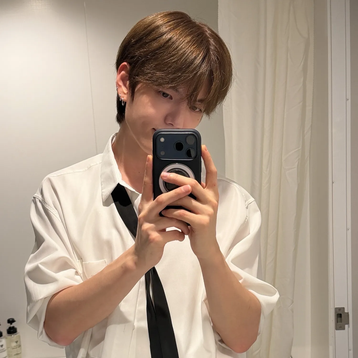 Recent activity shot of Gyehyeon (VERIVERY)