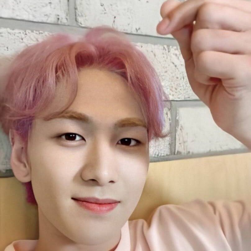 Latest photo of Baekho