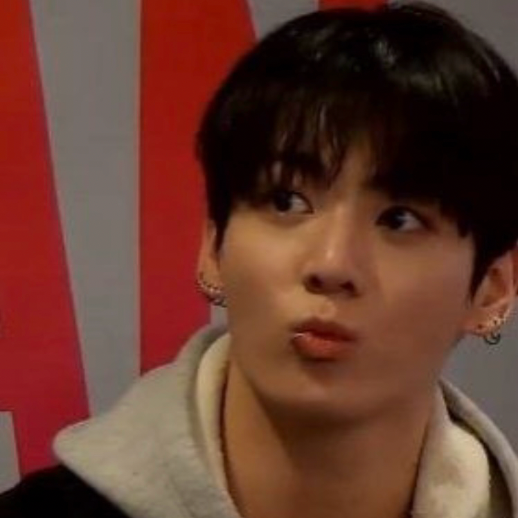 Latest photo of Jungkook (BTS)