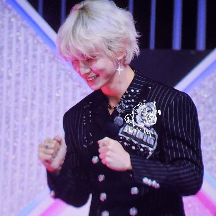 에이티즈의 비하인드 컷