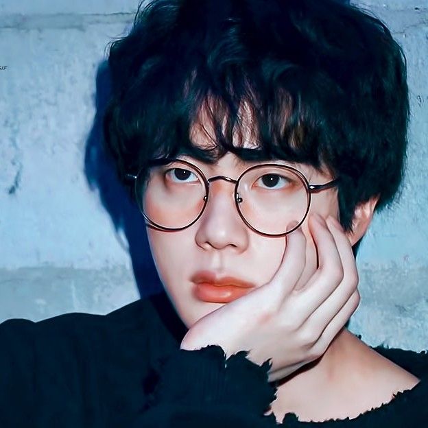 Foto terbaru Jin (BTS)