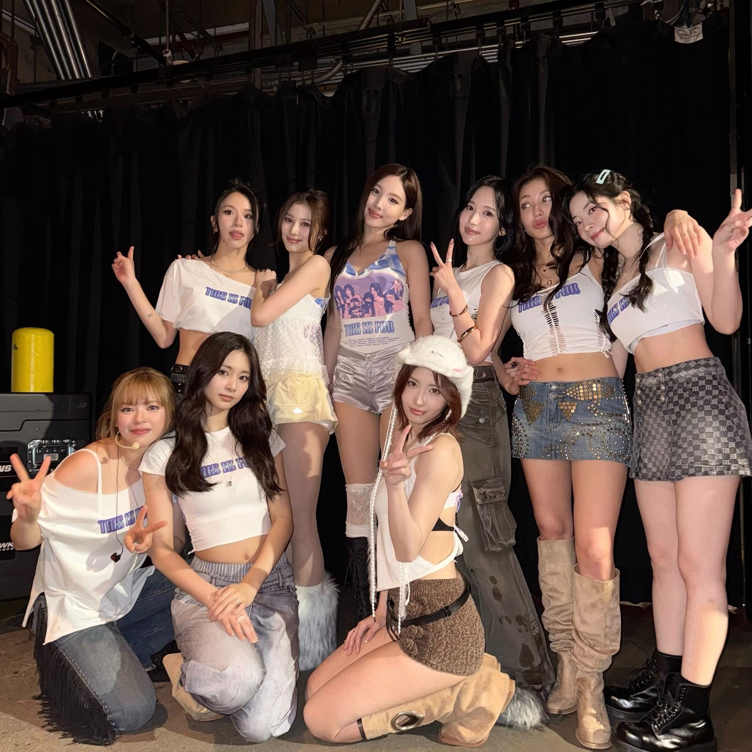 TWICE의 비하인드 컷