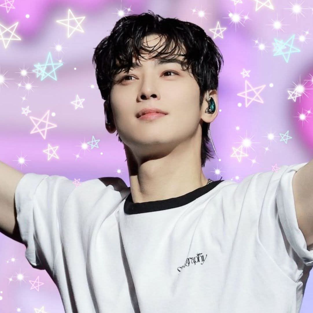 Latest photo of Eunwoo (ASTRO)