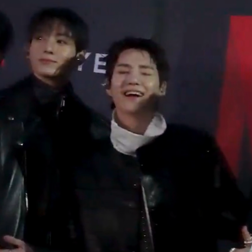 SUGA (防彈少年團)粉絲拍下的瞬間