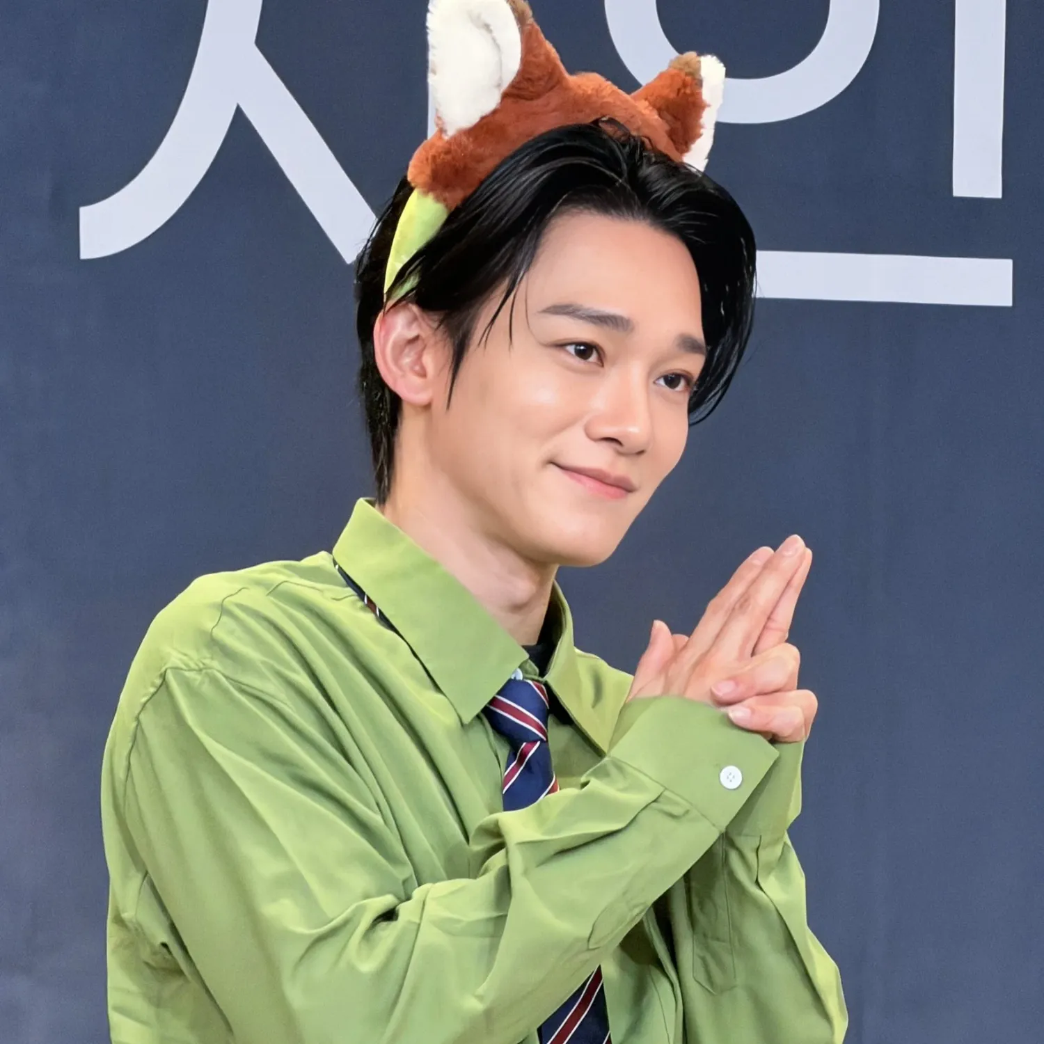Behind-the-scenes cut of Chen (EXO)