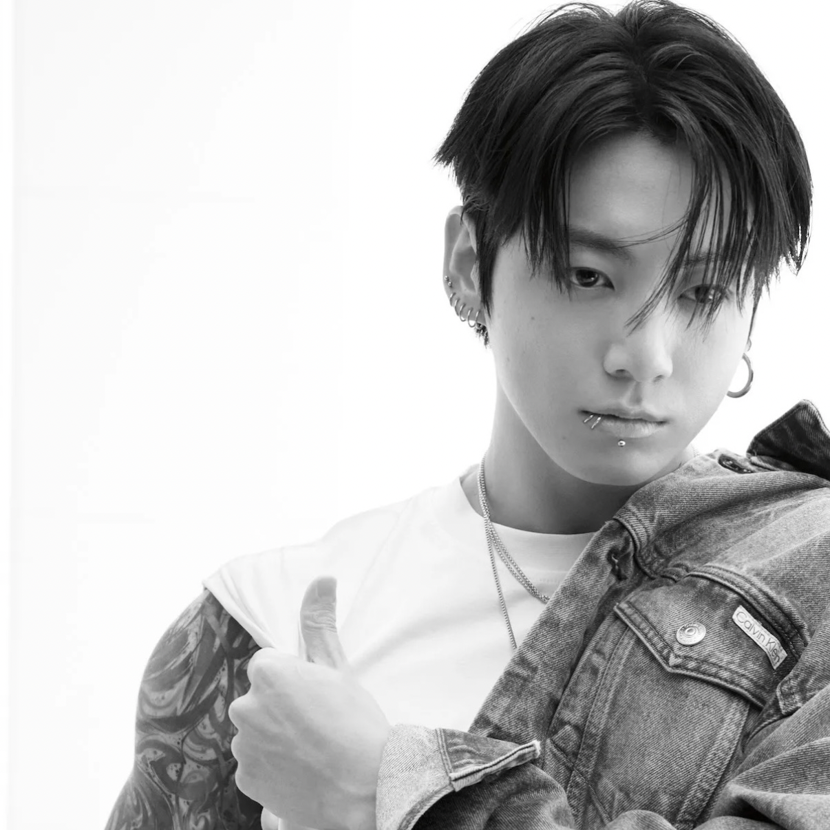 정국 (방탄소년단)의 최신 사진