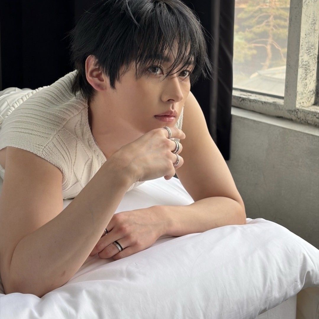 Lee Know (Stray Kids)的最新照片