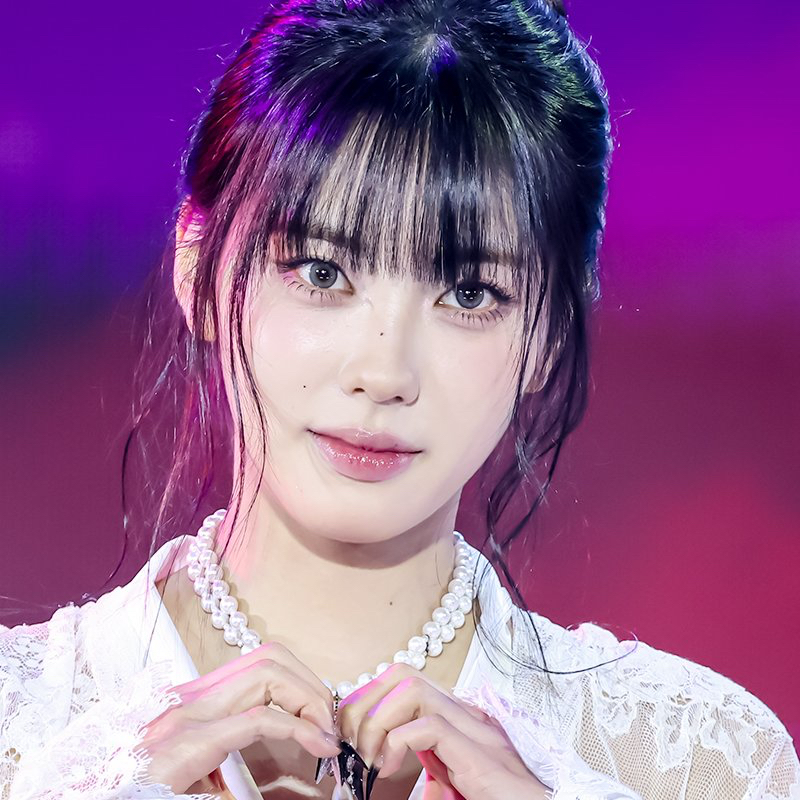 A moment captured by Koko (izna)'s fan