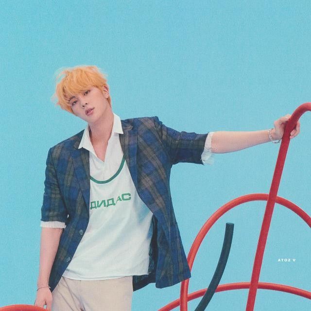 Foto terbaru Jin (BTS)