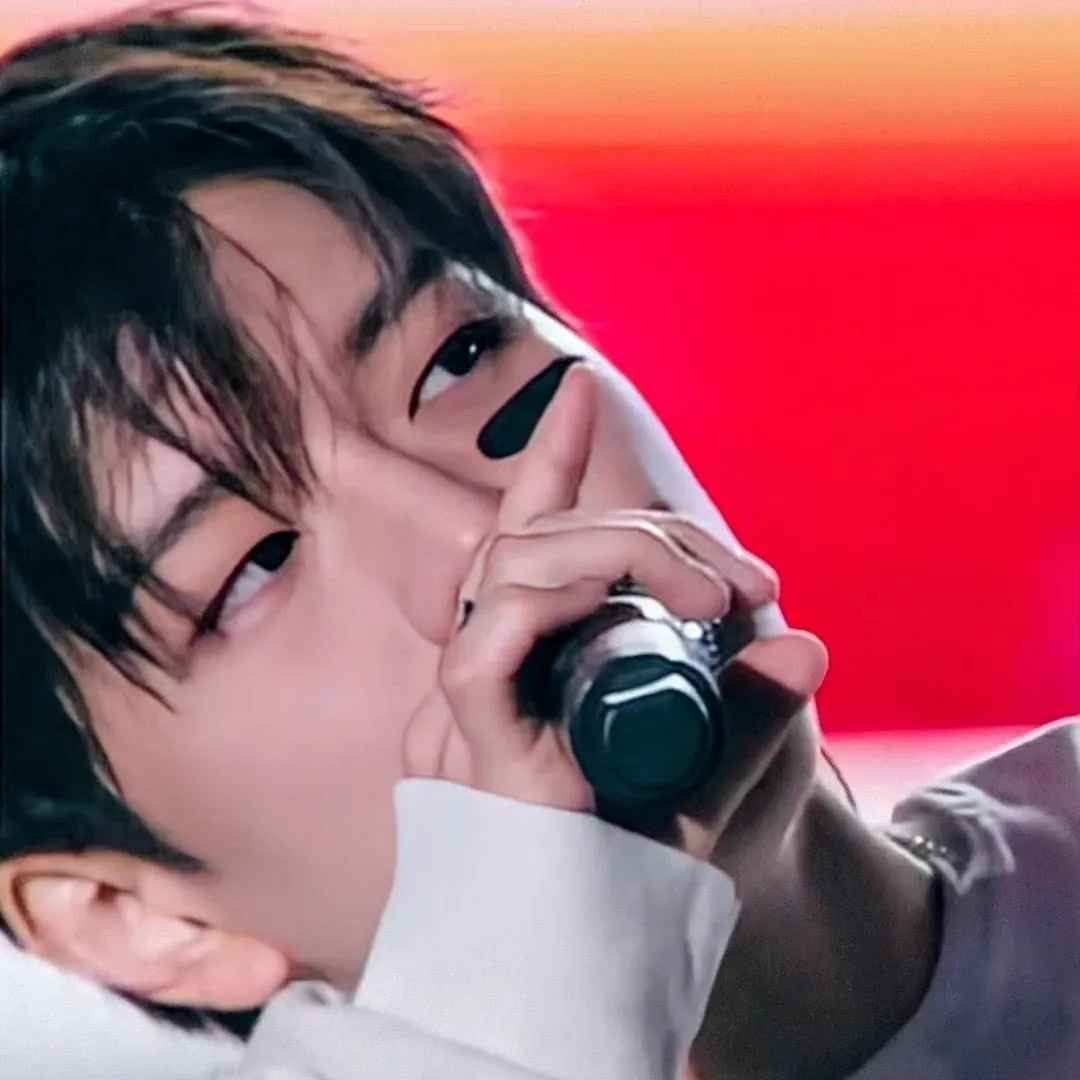 Latest photo of Seungmin (Stray Kids)