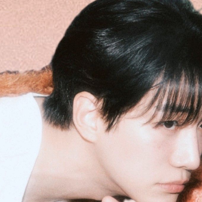 Latest photo of Junho (2PM)