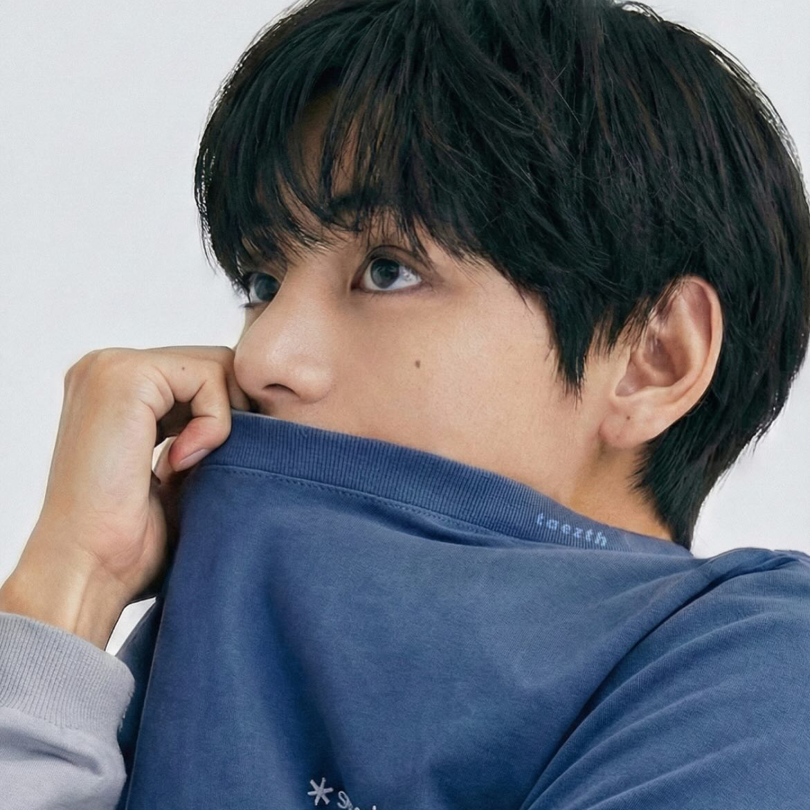 V (BTS)の最近の活動写真