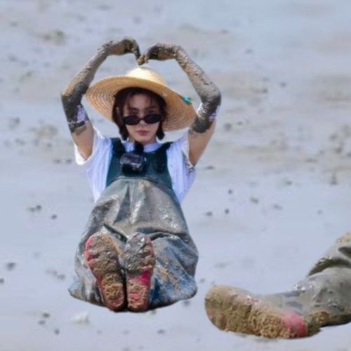 A moment captured by Leehan (BOYNEXTDOOR)'s fan