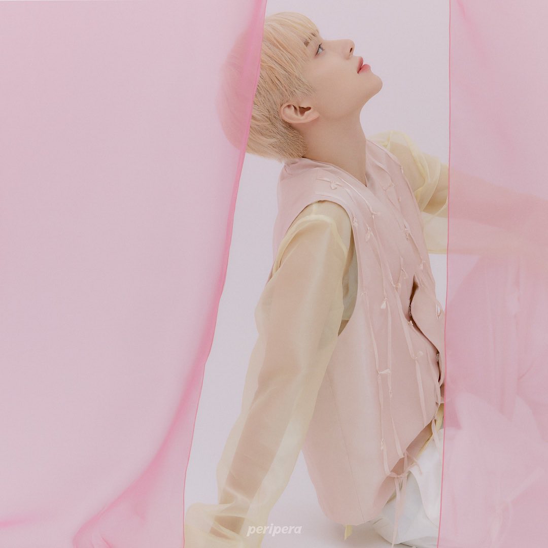 Behind-the-scenes cut of Jungwoo (NCT 127)