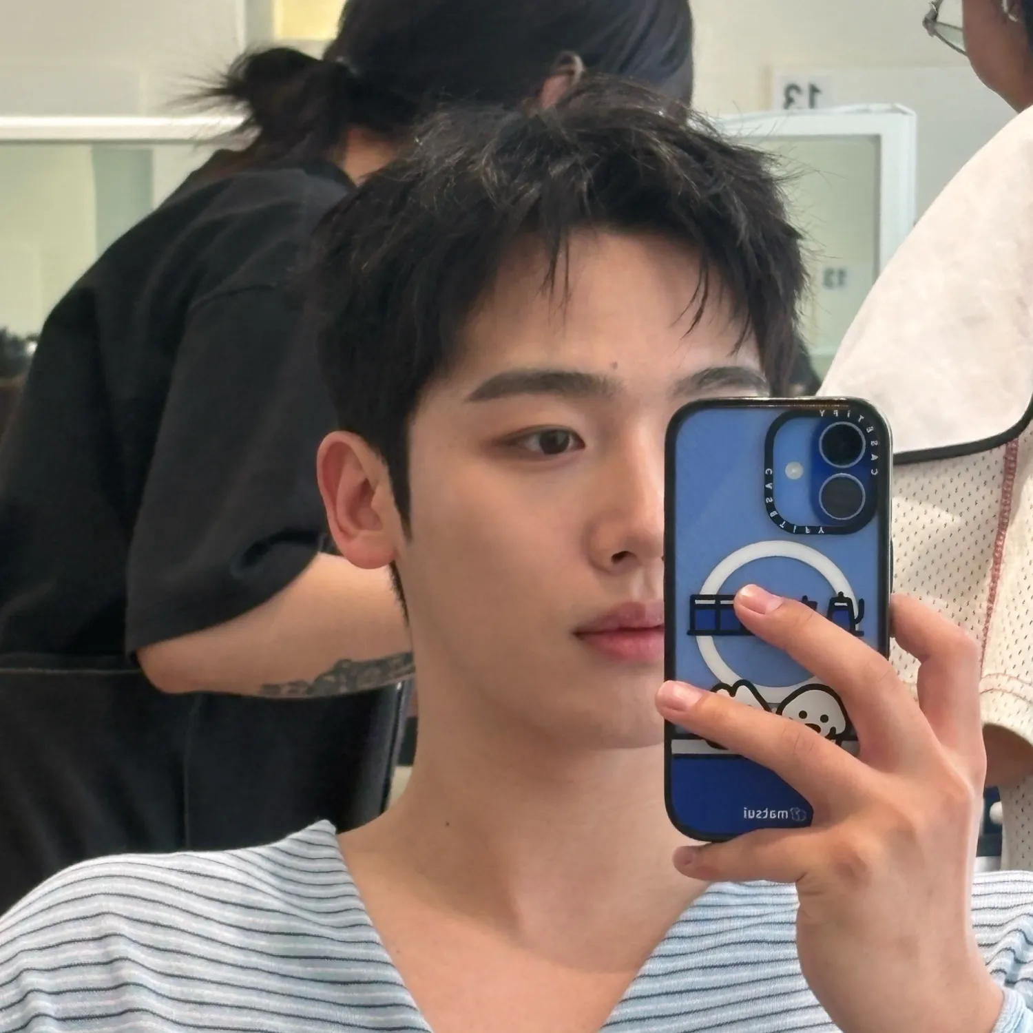 WEi キム・ヨハン ファンダムコミュニティ │ KPOP人気No.1アプリ 最愛ドル