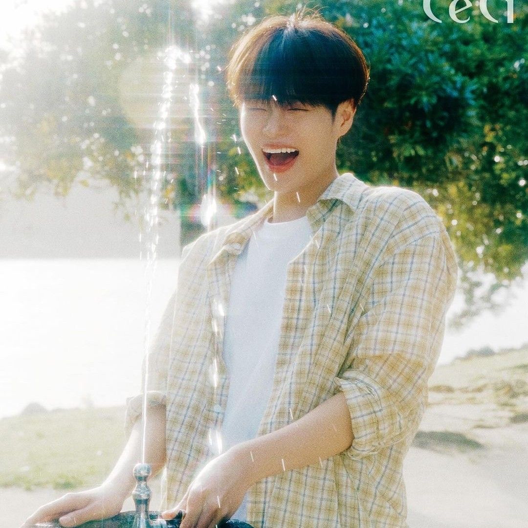 Recent activity shot of Lee Daehwi (AB6IX)