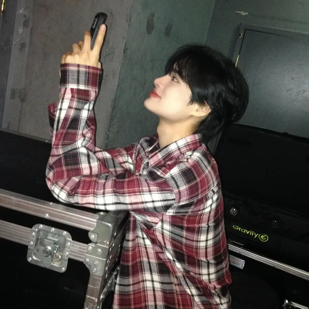 Recent activity shot of Lee Daehwi (AB6IX)