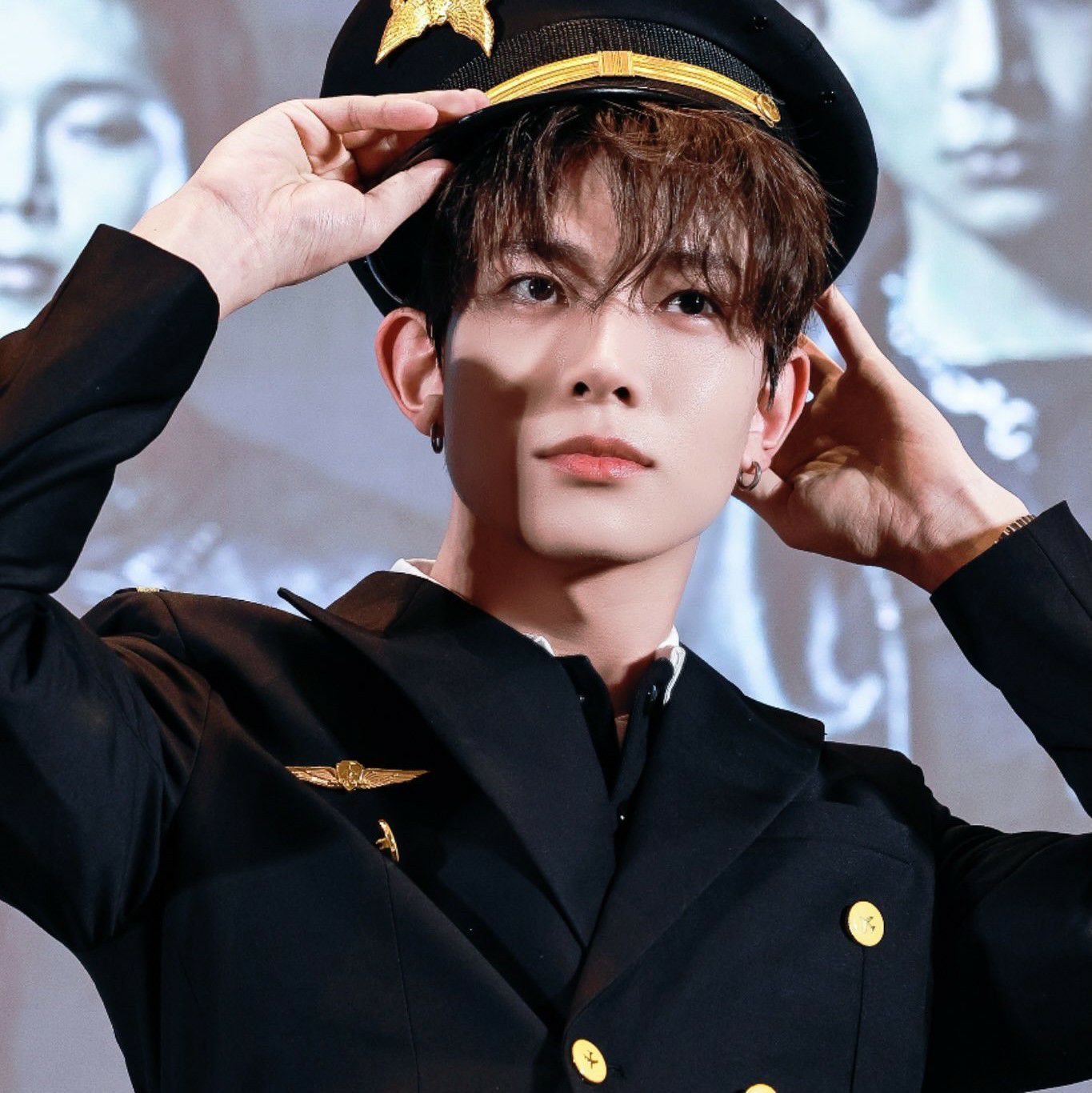 Foto terbaru Heeseung