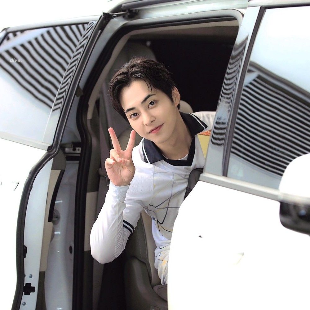 시우민 (EXO)의 최신 사진