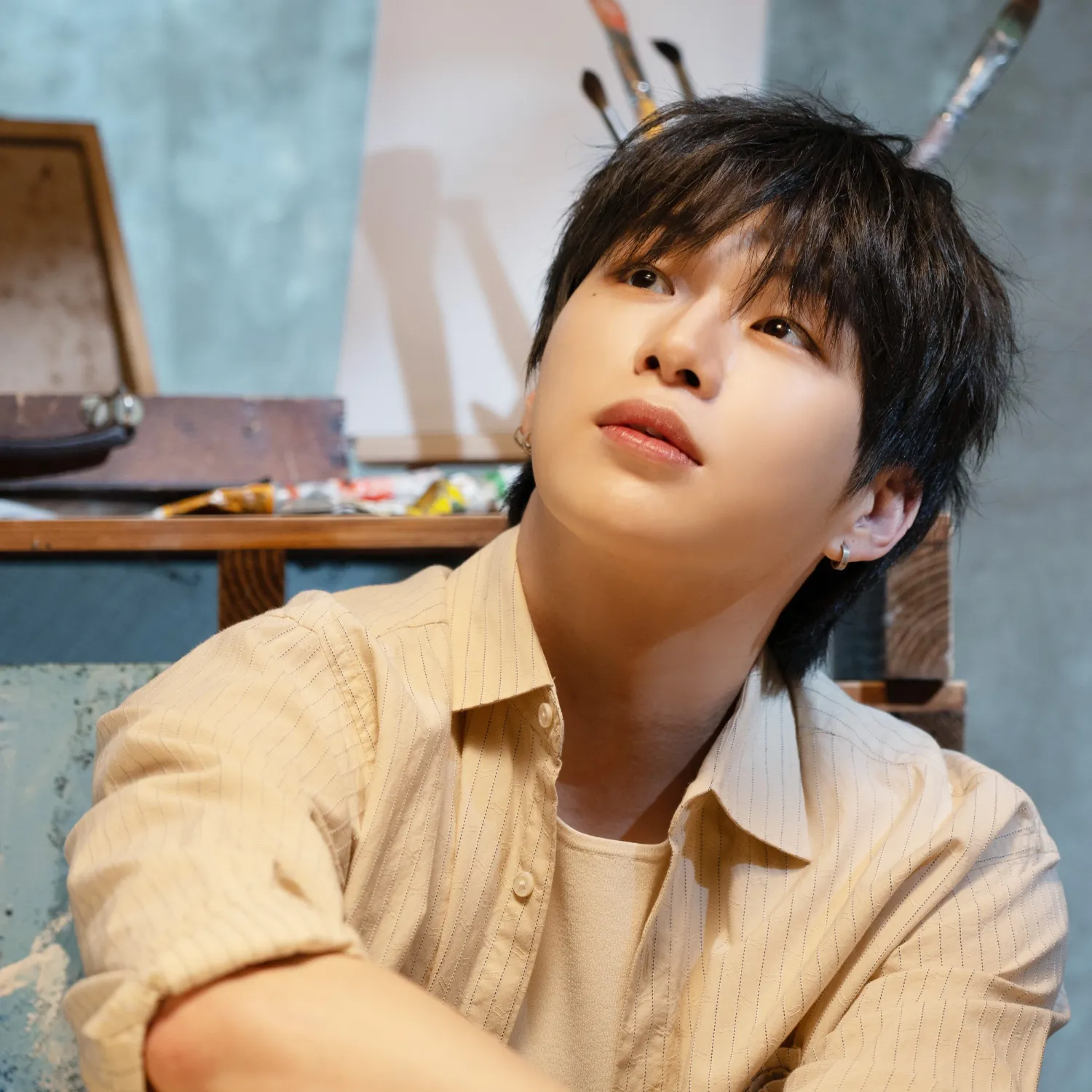 강다니엘의 비하인드 컷