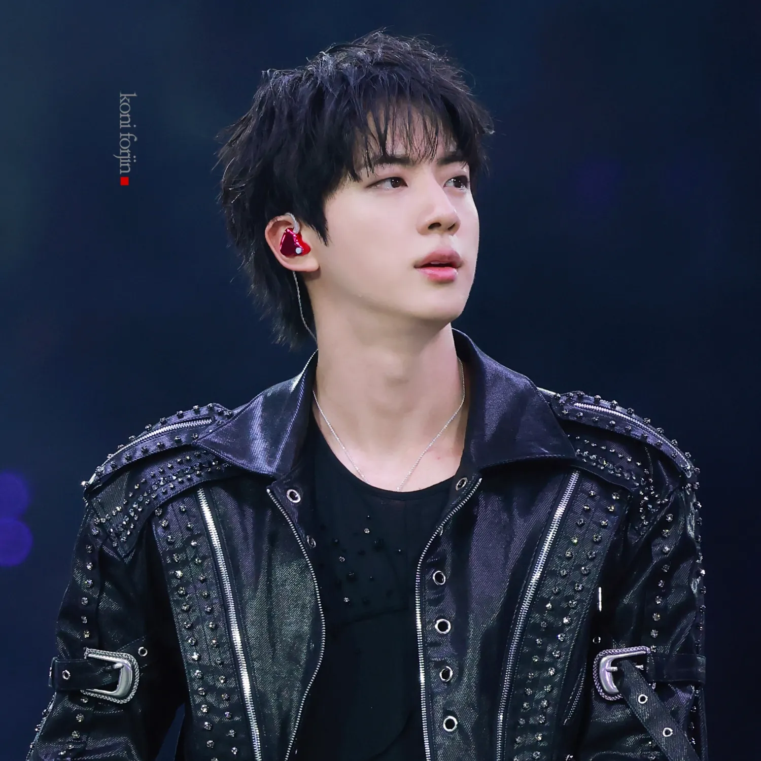 진 (방탄소년단) 최근 활동샷