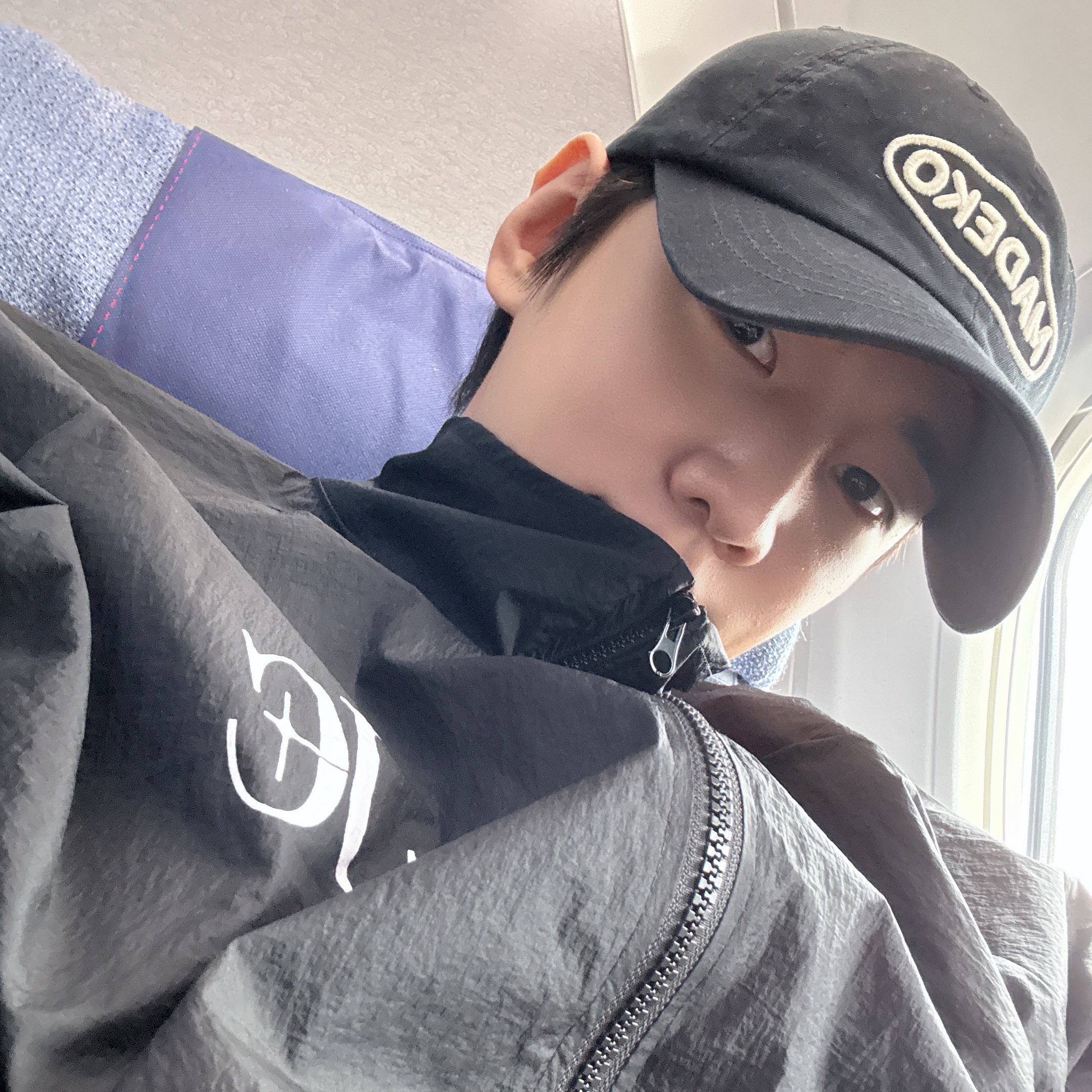 재찬 (DKZ)의 비하인드 컷