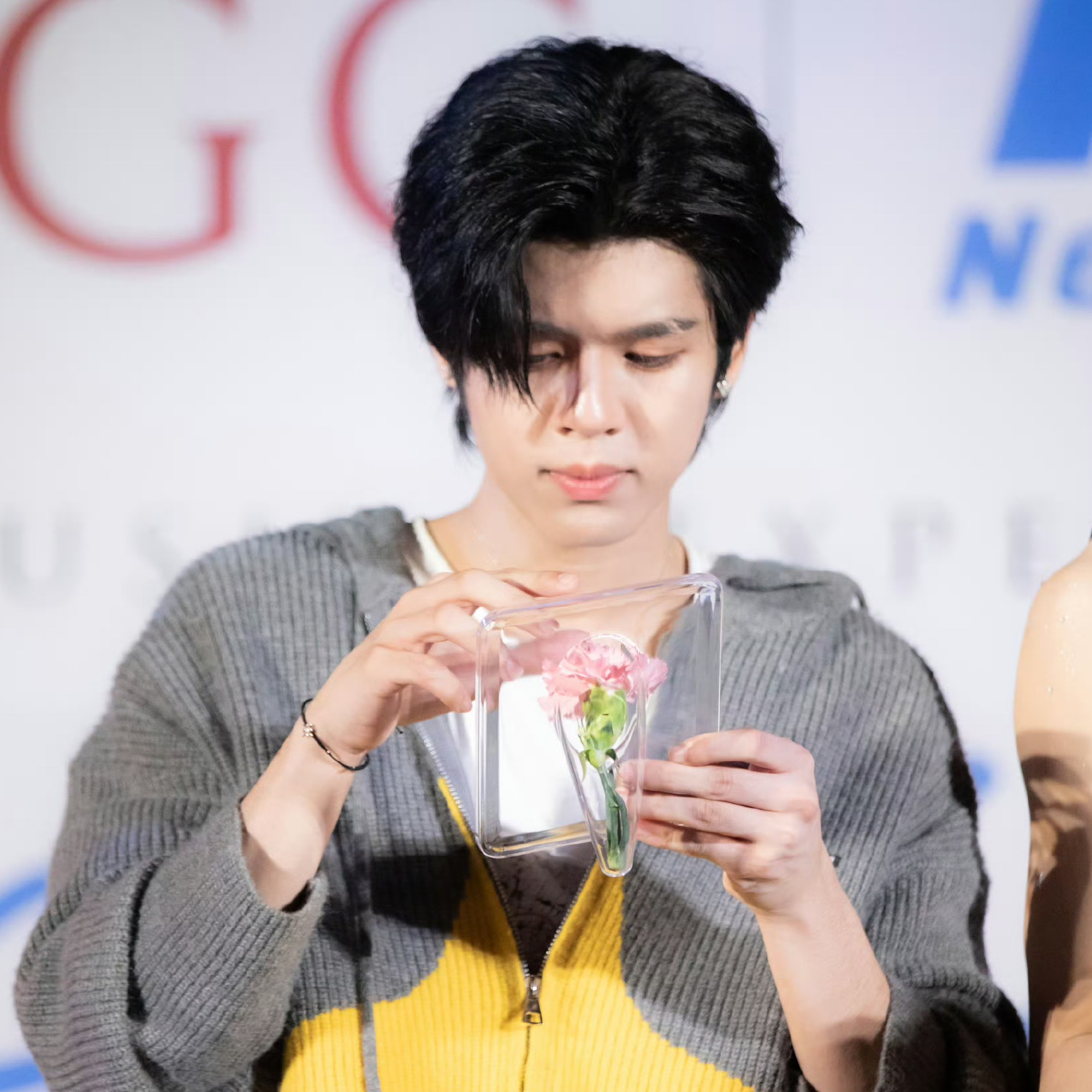 Behind-the-scenes cut of DORN (NexT1DE)