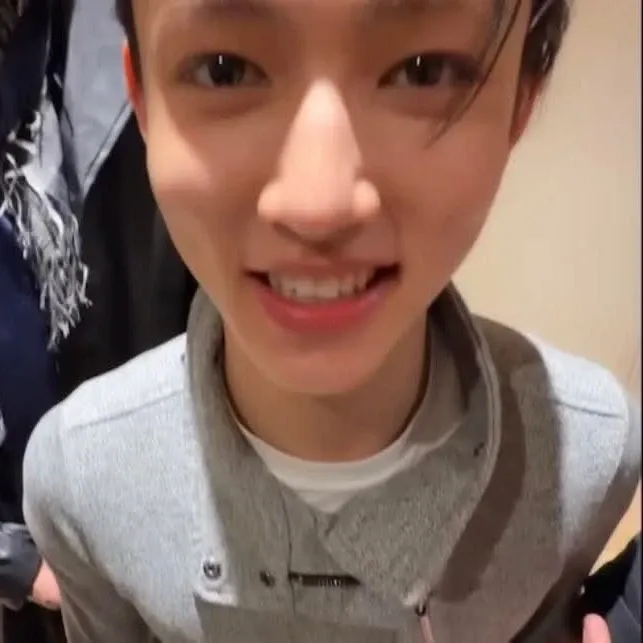 成贤 (CORTIS)的最新活动照片