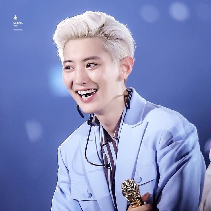 Potret di balik layar EXO